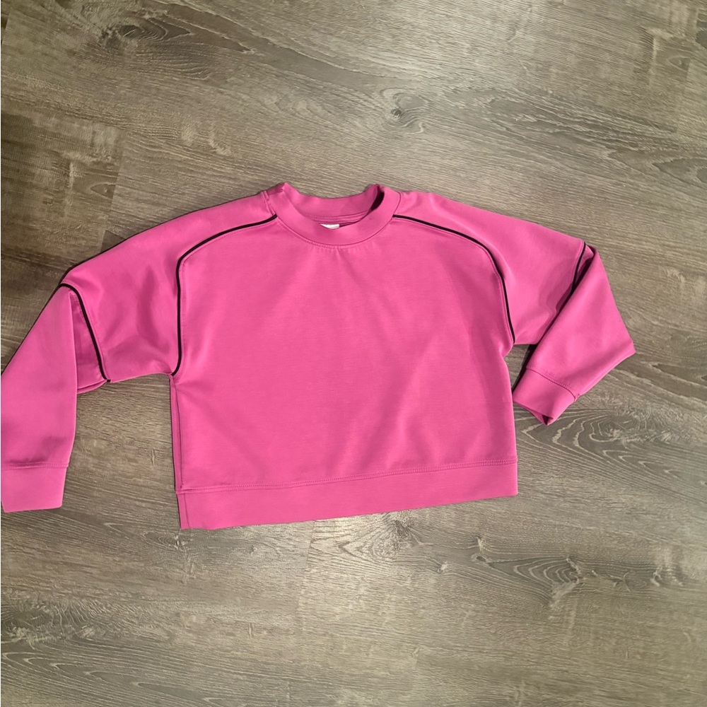 All in Motion Magenta Crewneck Top